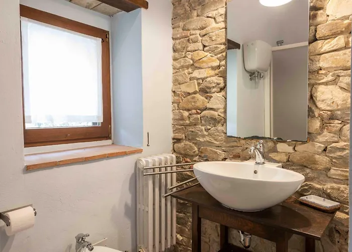 Madonnuccia By Mmega فيلة *