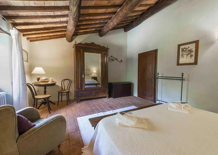 فيلة Madonnuccia By Mmega Falcigiano