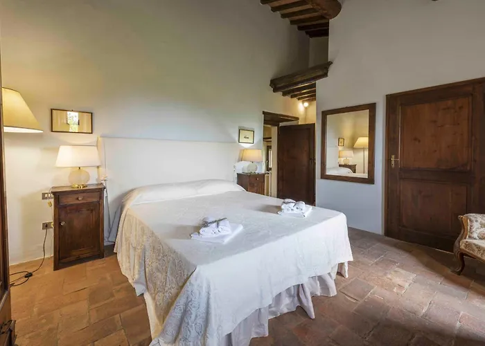 Madonnuccia By Mmega *